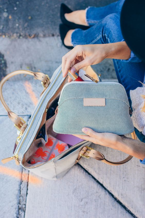 I want to know what type of paper bag would fit into my Windsor…